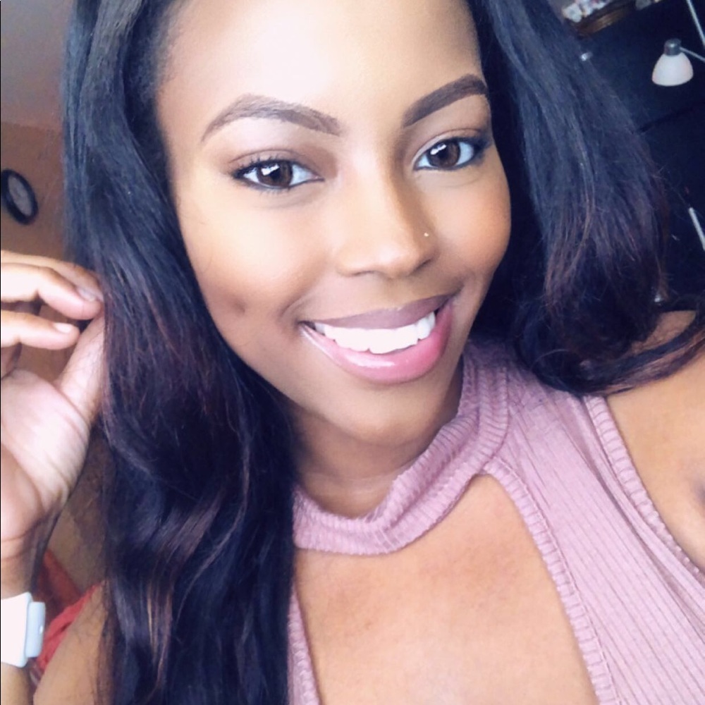 Meet your Posher, Tiffany